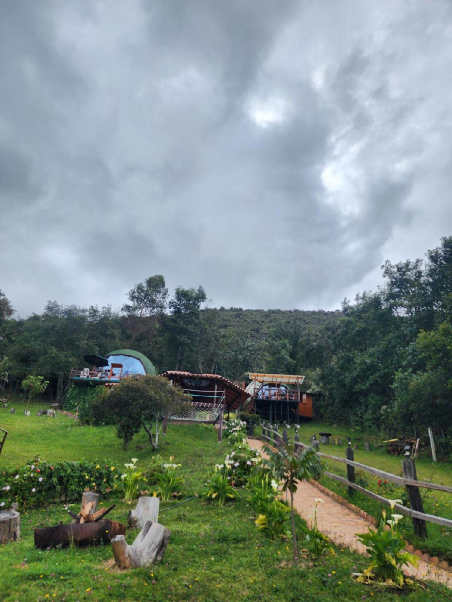 Готель Glamping Sede Campestre Mirador De Pueblo Viejo Ґуатавіта Екстер'єр фото